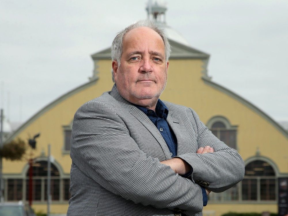 I used to be in favour of the Lansdowne 2.0. I’ve changed my mind